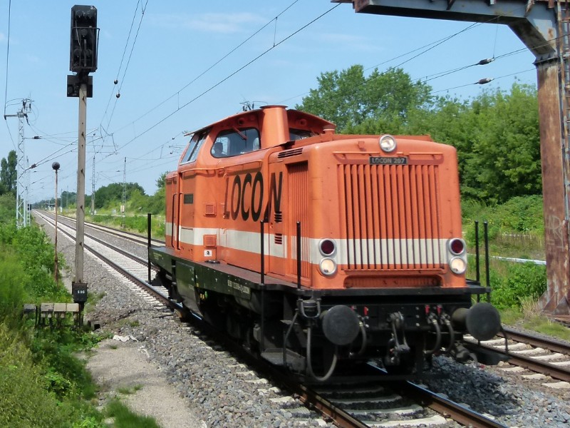 Locon 207 - 212 358-6.jpg